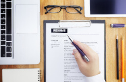 write a resume
